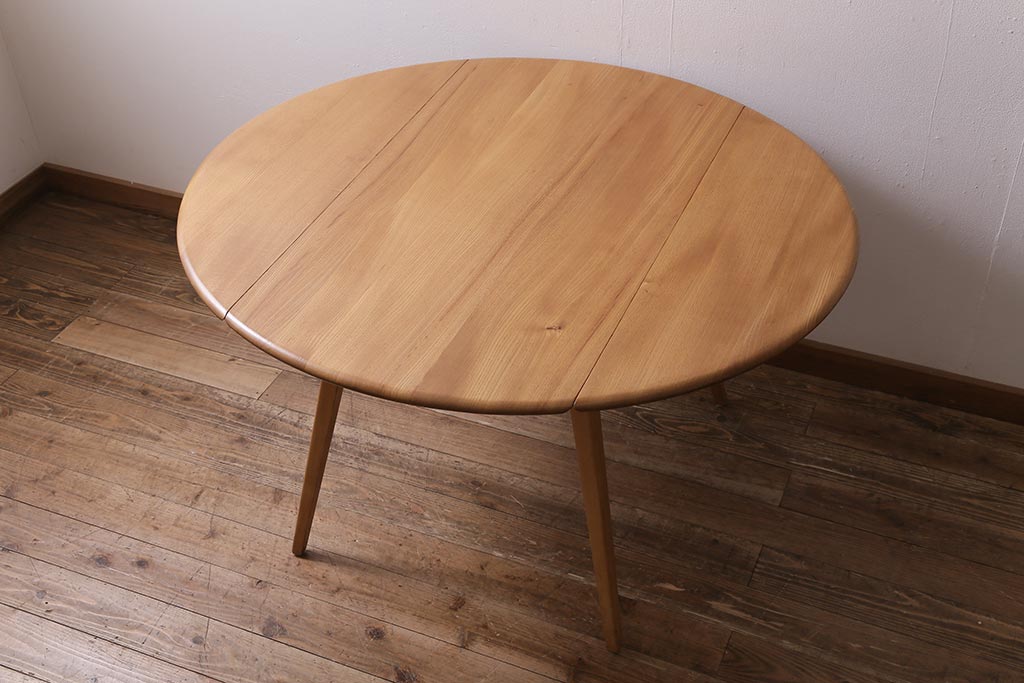 ヴィンテージ家具　イギリスビンテージ　ERCOL(アーコール)　エルム材　ウィンザードロップリーフテーブル(バタフライテーブル、ラウンドテーブル)(R-043354)