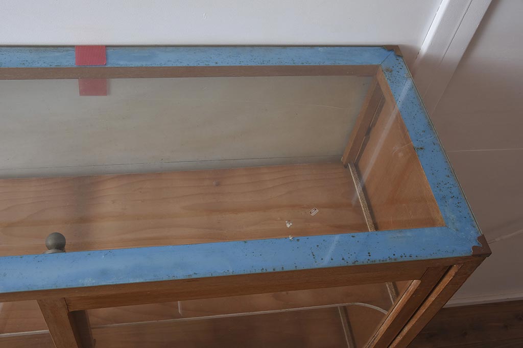 アンティーク家具　昭和中期　ナラ材　大型サイズのレトロなガラスケース(ショーケース、陳列棚)(R-043364)