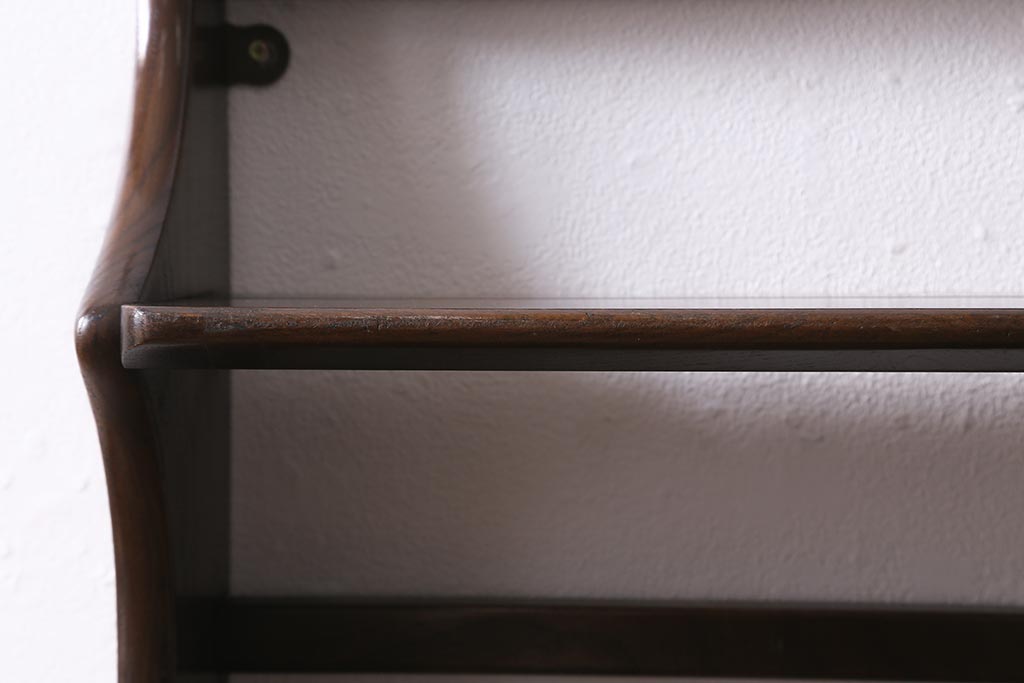 ヴィンテージ家具　イギリスビンテージ　ERCOL(アーコール)　大人の雰囲気漂う上質な壁掛け収納(ウォールシェルフ、吊り戸棚)(R-043385)