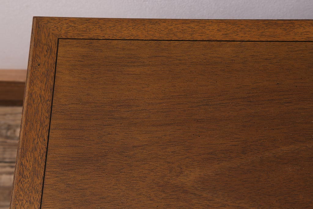 中古　DREXEL HERITAGE(ドレクセルヘリテイジ)　Triune(トライユン)　美しいフォルムが魅力のサイドテーブル(定価約20万円)(飾り台)(R-043439)