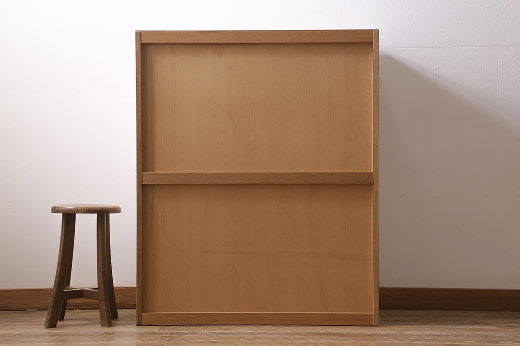 レトロ家具 昭和レトロな雰囲気漂うかわいい花柄のチェスト