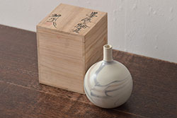 アンティーク雑貨　荒田耕治　笠間焼　墨流一輪差(花瓶、共箱)(R-043470)