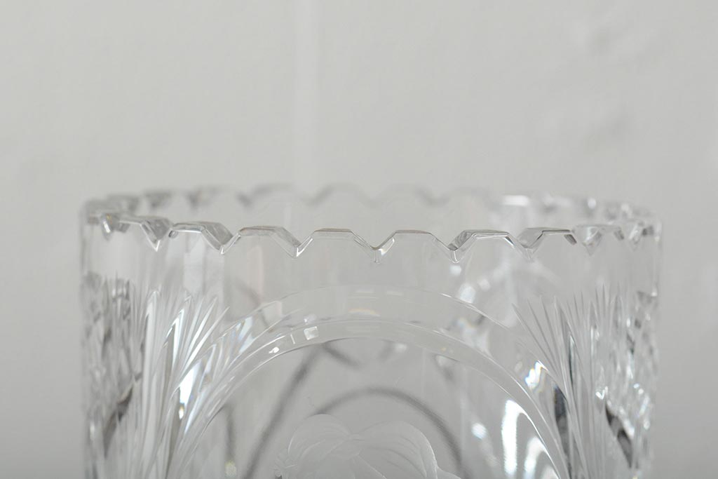 アンティーク雑貨　クリスタル　裸婦花瓶(ボヘミアガラス、花器、フラワーベース)(R-043521)