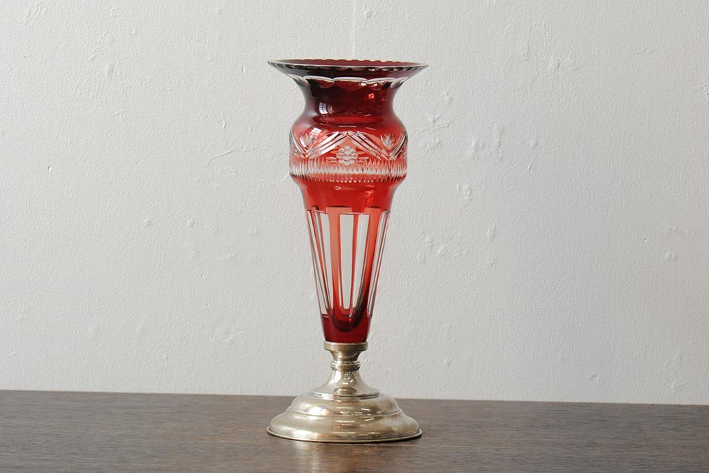 ヨーロッパアンティーク　カットガラス　切子　銀(シルバー)?　フラワーベース(花瓶、花器、ボヘミアガラス?)(R-043523)