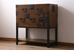 アンティーク家具　時代箪笥リメイク　ヒノキ材　棚付きの和風サイドボード(衣装箪笥)(R-043528)