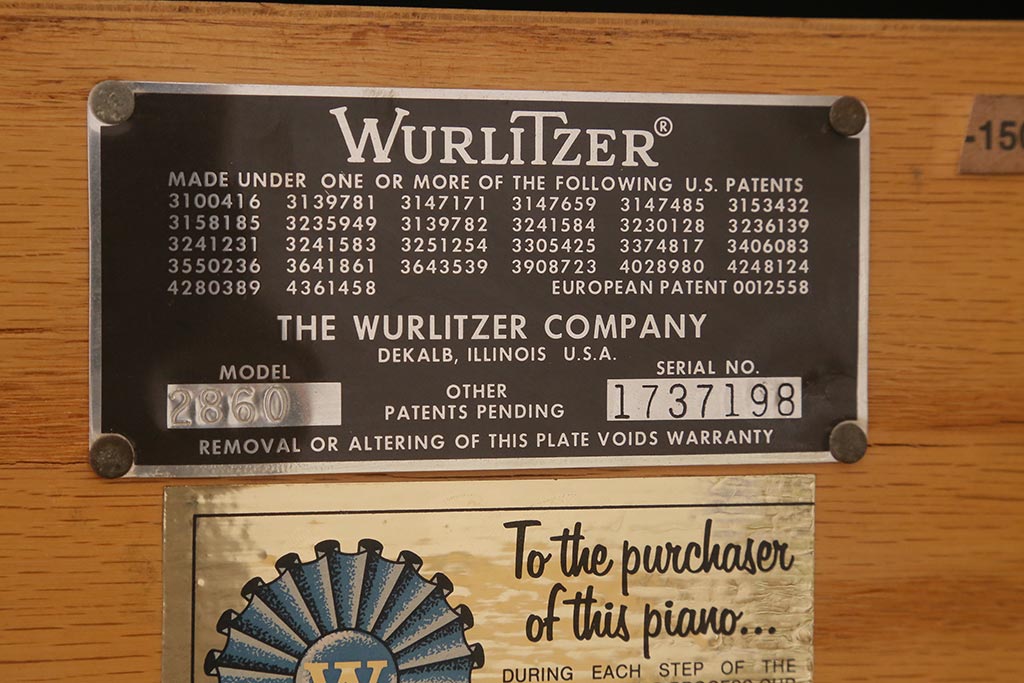 中古　アメリカ製　WURLTZER(ワーリッツァー) モデル2860　シリアル1737198　コンソールピアノ・スツールセット(定価約150〜200万円)(R-043532)