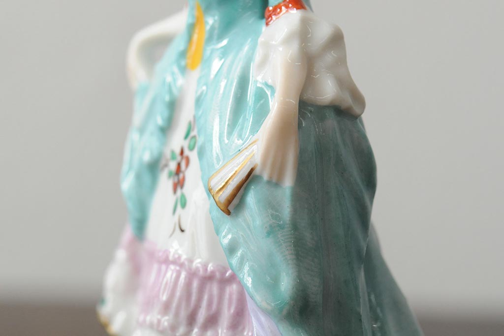 ドイツ Sitzendorfer Porzellanmanufaktur(?) 花と少女/ウィーン