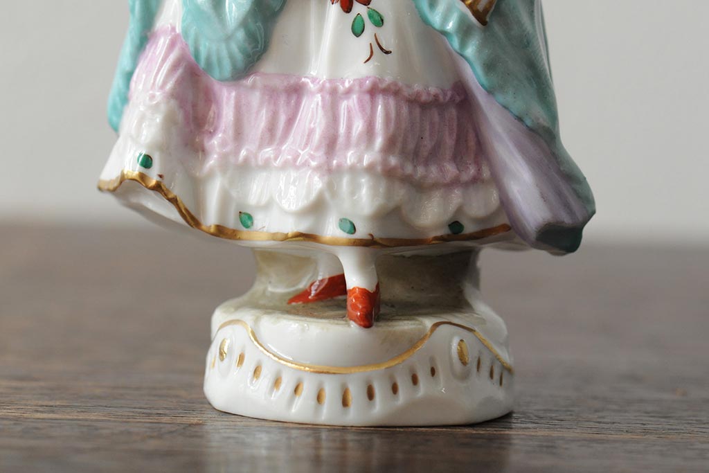 ドイツ Sitzendorfer Porzellanmanufaktur(?) 花と少女/ウィーン