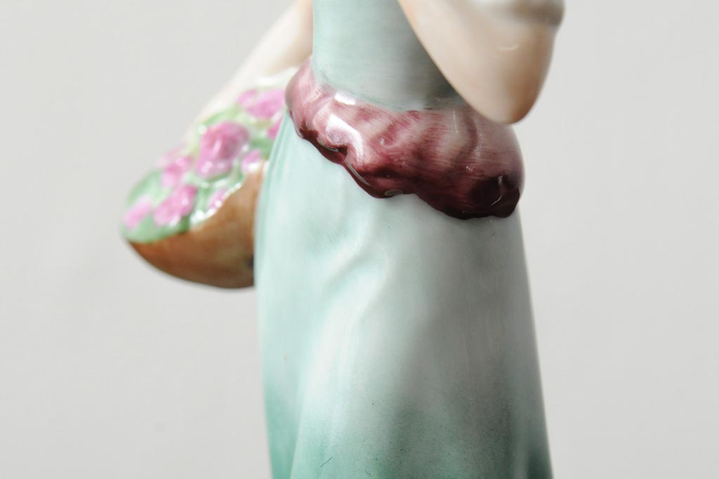 ハンガリー　HEREND(ヘレンド)　少女と鳥の置物2個セット(フィギリン、人形、西洋陶磁器)(R-043544)