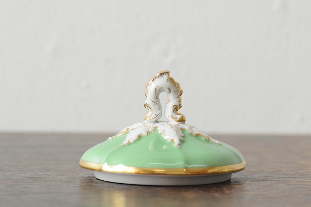 MEISSEN(マイセン)　スキャタードフラワー　金彩縁　蓋付きシュガーポット(小物入れ、西洋陶磁器)(R-043548)