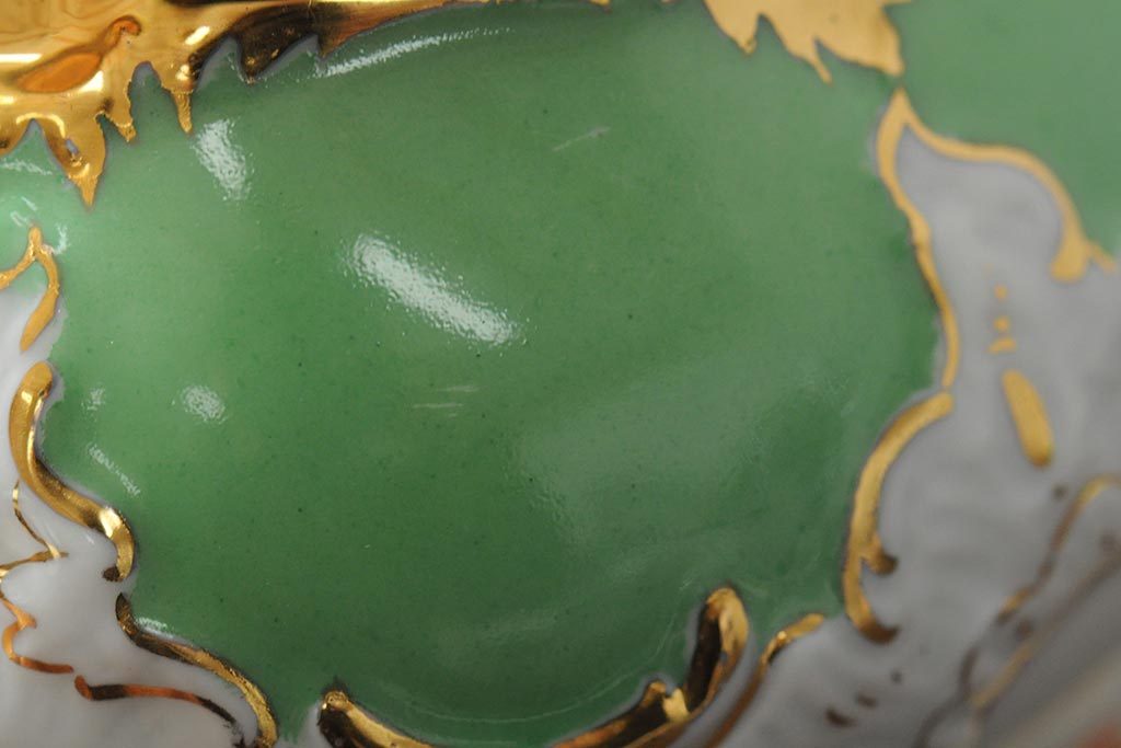 MEISSEN(マイセン)　スキャタードフラワー　金彩縁　蓋付きシュガーポット(小物入れ、西洋陶磁器)(R-043548)