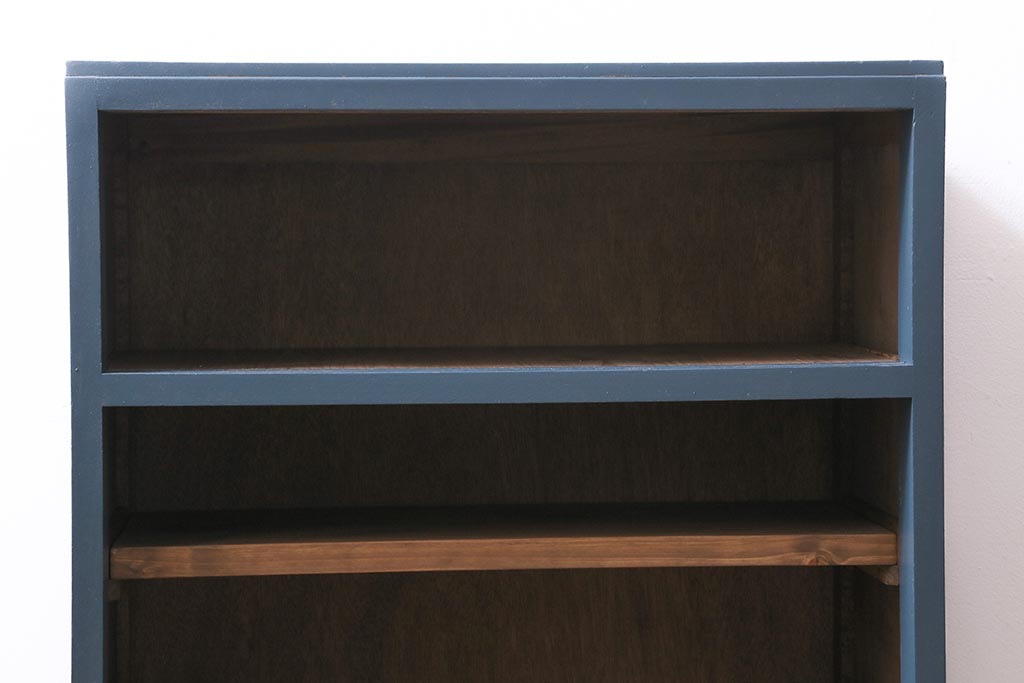レトロ家具　引き出し付き　メンズライクのお部屋にもおすすめなペイントキャビネット(収納棚、戸棚)(R-043570)