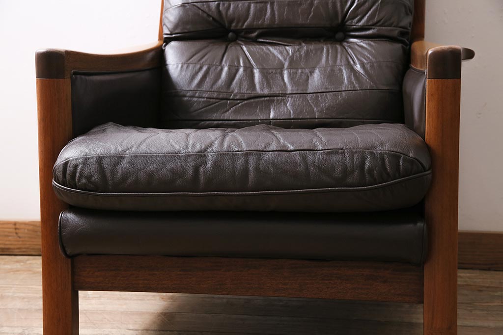 ヴィンテージ家具 オールドマルニ maruni(マルニ木工) スタイリッシュなデザインが魅力の一人掛けソファ(1シーター、1Pソファ