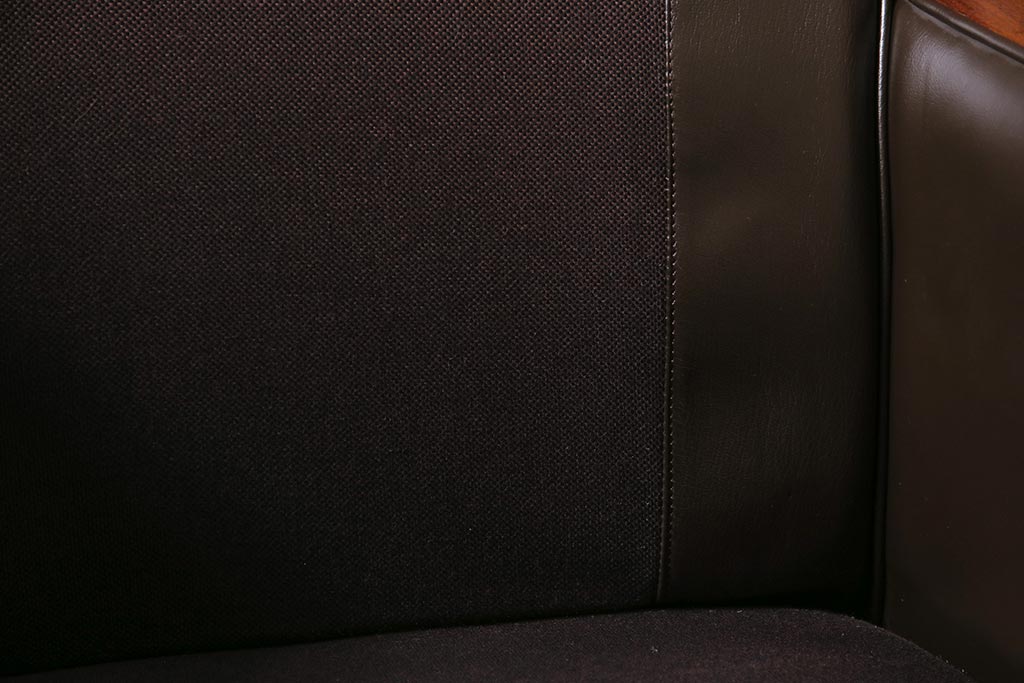 ヴィンテージ家具　オールドマルニ　maruni(マルニ木工)　スタイリッシュなデザインが魅力の一人掛けソファ(1シーター、1Pソファ、ビンテージ)(R-043823)