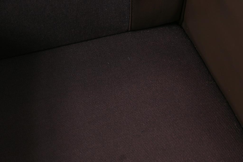 ヴィンテージ家具　オールドマルニ　maruni(マルニ木工)　スタイリッシュなデザインが魅力の一人掛けソファ(1シーター、1Pソファ、ビンテージ)(R-043823)