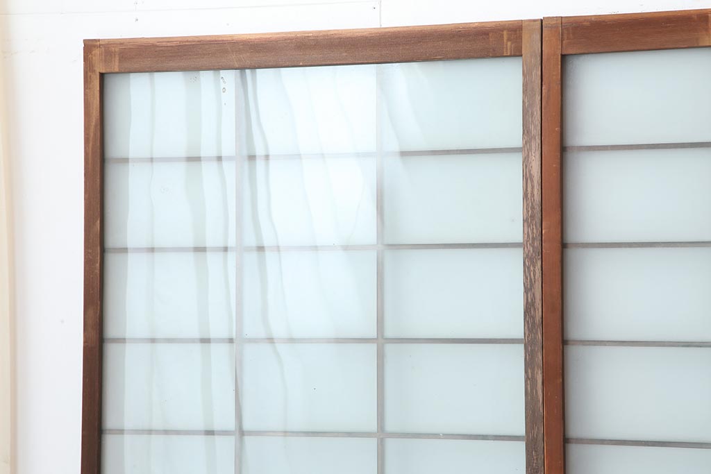 アンティーク建具　昭和中期　すりガラス　光をたくさん取り込めるガラス戸4枚セット(引き戸、建具)(R-043885)
