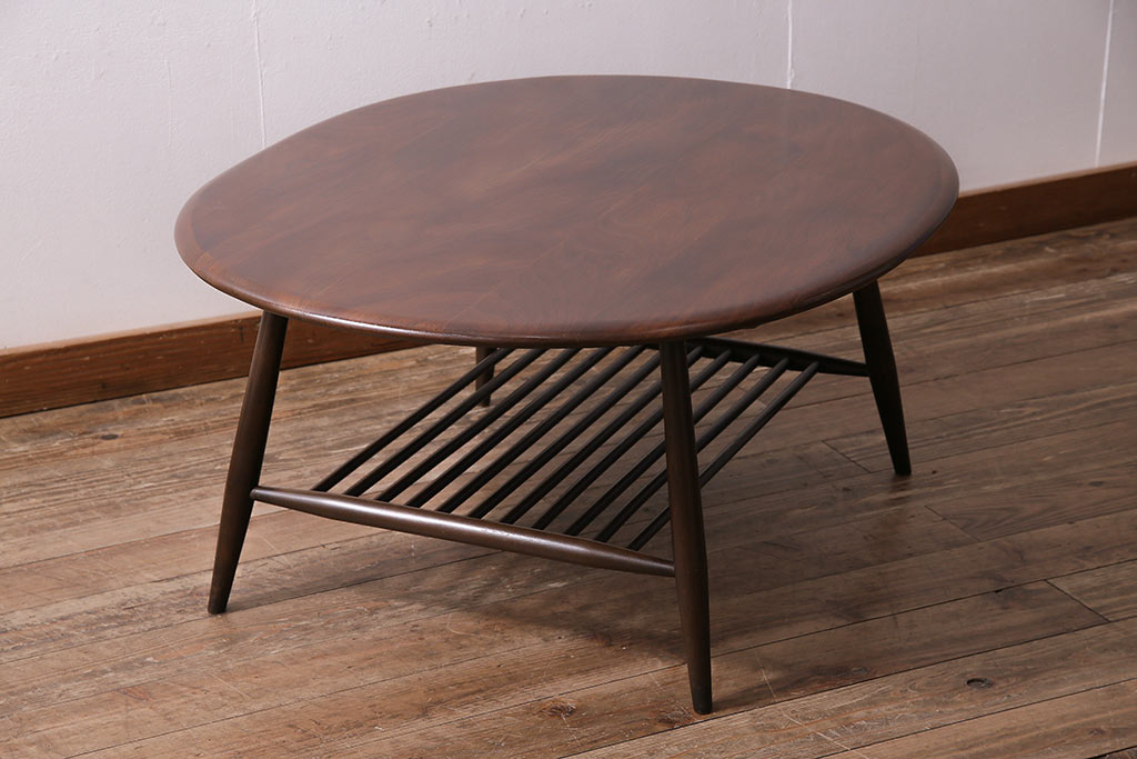 ヴィンテージ家具　イギリス　ERCOL(アーコール)　ニレ材　マガジンラック付き　落ち着いた色合いのコーヒーテーブル(センターテーブル、リビングテーブル、ビンテージ)(R-043901)