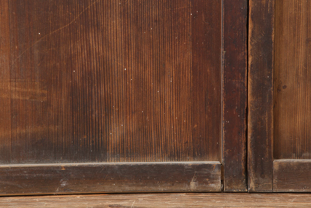 アンティーク建具　大正昭和初期　裏障子付き　味わい深い木肌が魅力の格子帯戸4枚セット(引き戸)(R-043909)