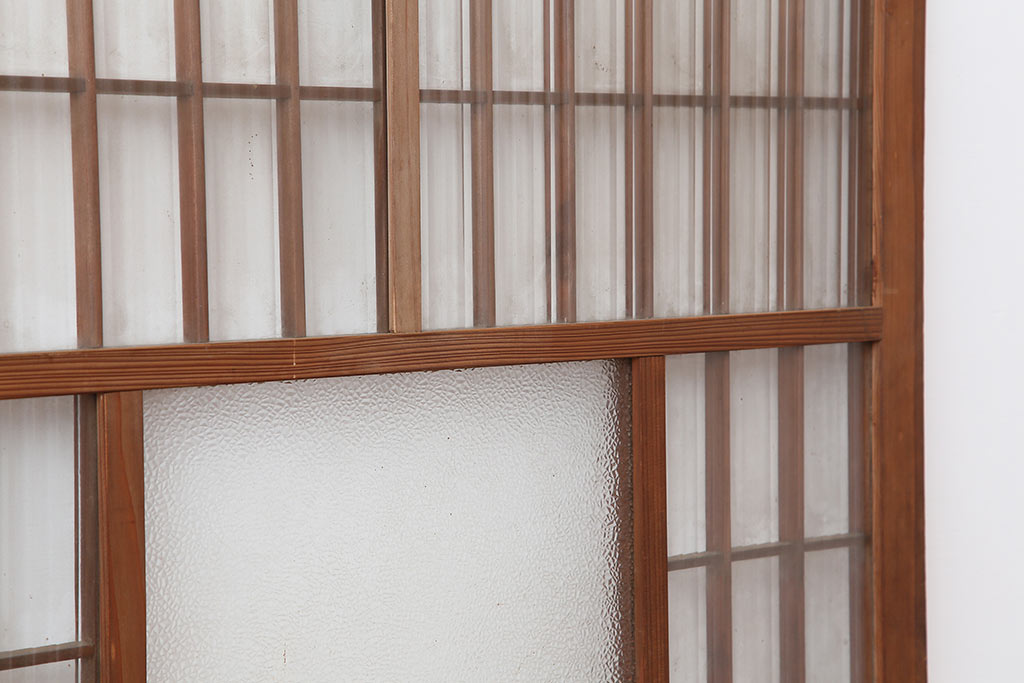 アンティーク建具　昭和中期　ダイヤ・モールガラス入り　珍しいドアタイプの格子戸(ドア、扉、格子扉)(R-043947)