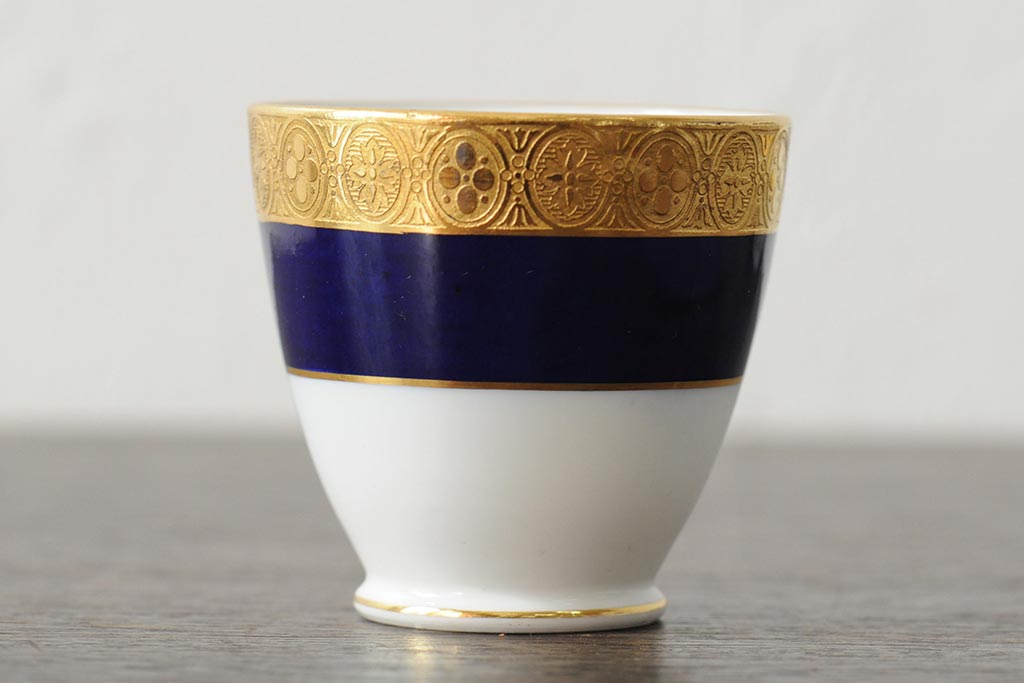 ヴィンテージ　イギリス　MINTON(ミントン)　コバルトブルー　金彩　カップ&ソーサー(デミタスカップ、洋食器、陶磁器、ビンテージ)(R-043963)