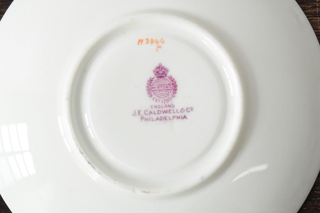 ヴィンテージ　イギリス　MINTON(ミントン)　コバルトブルー　金彩　カップ&ソーサー(デミタスカップ、洋食器、陶磁器、ビンテージ)(R-043963)