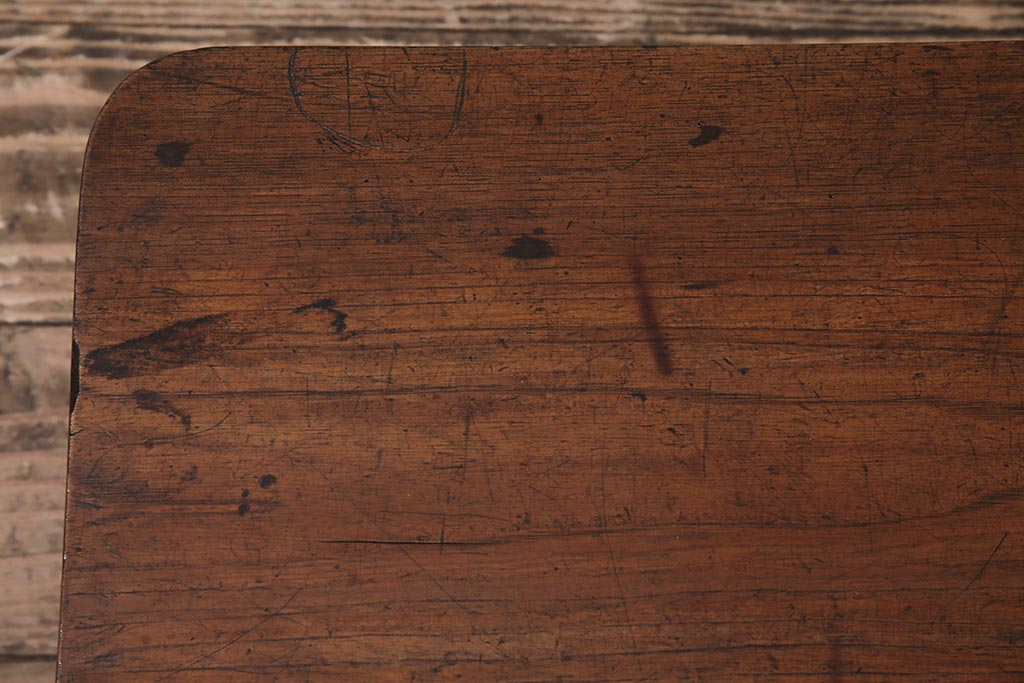 アンティーク家具　昭和レトロ　昭和初期　栓材　素朴さと味のある風合いが魅力の豆ちゃぶ台(ローテーブル、花台)(R-044147)