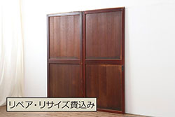 アンティーク建具　檜(ヒノキ)材　古典的な和の雰囲気を演出するマス目(升目)格子戸1枚(きつね格子、狐格子、蔵戸、玄関戸、引き戸)(R-062209)