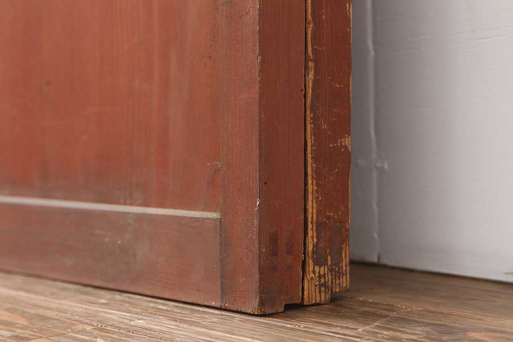アンティーク建具　明治大正期　赤味がかった木色が目をひく板戸2枚セット(引き戸、建具)(R-044258)