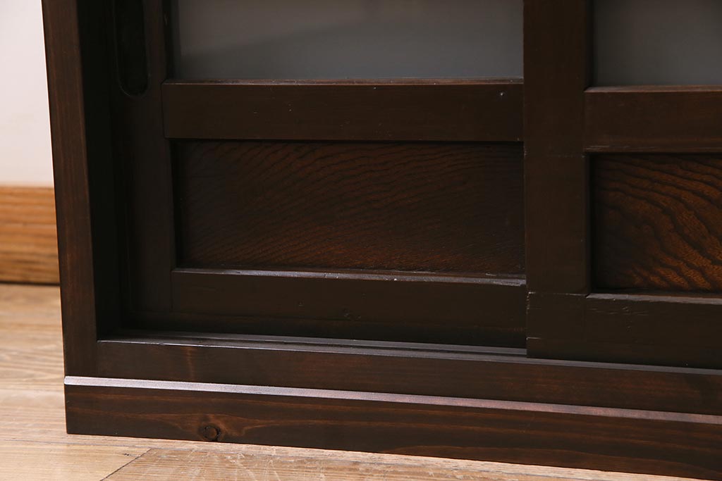 ラフジュ工房オリジナル　明治期　古建具リメイク　引き出し付き　すりガラス　和の趣溢れる佇まいが魅力的なローボード(収納棚、戸棚、テレビ台、テレビボード)(R-044277)