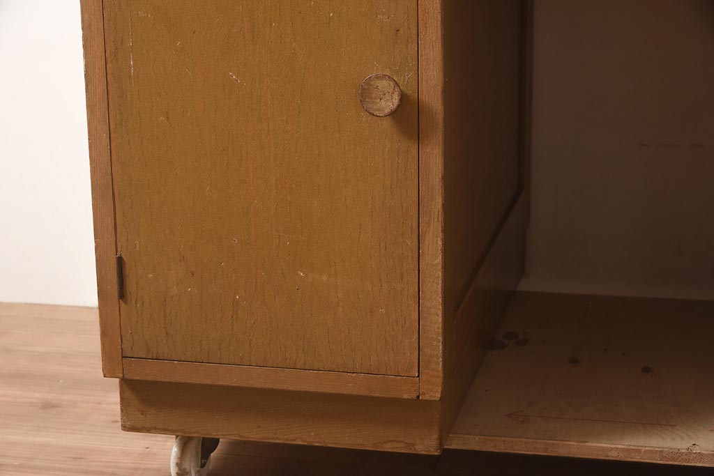 レトロ家具 昭和レトロ 昭和中期 様々な使い方ができるレトロ
