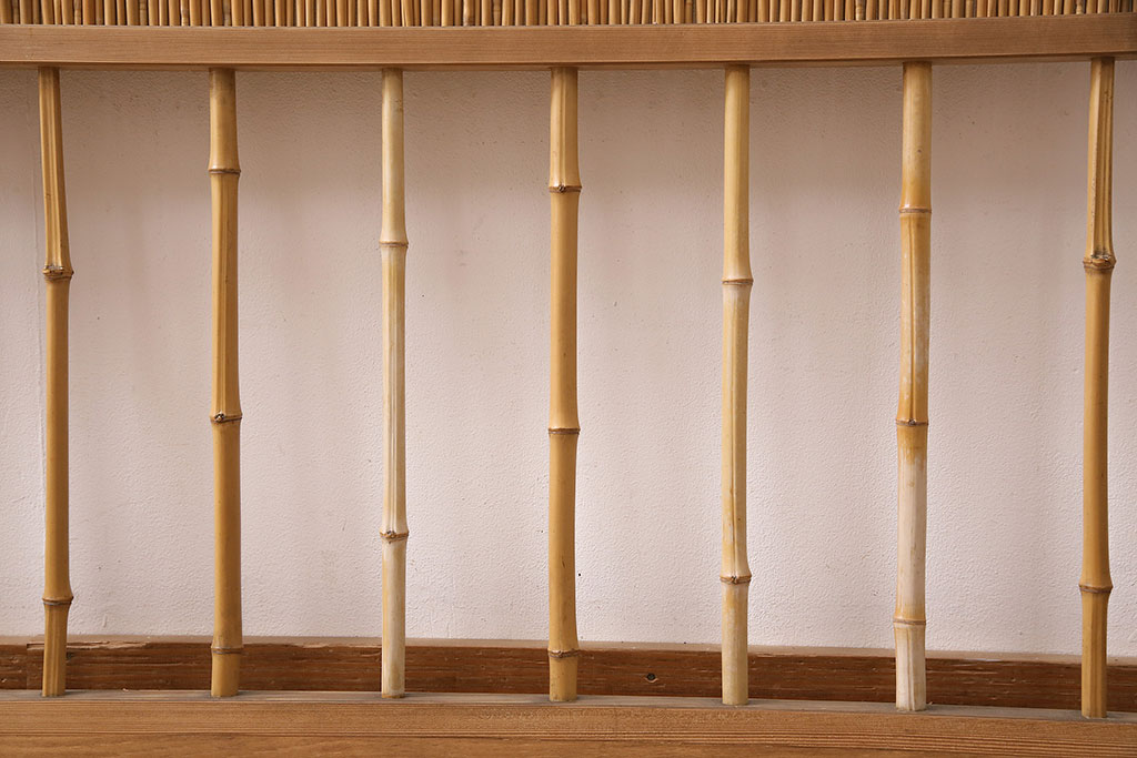 【セミオーダー家具実例】昭和中期の御簾戸2枚をリサイズ。新材を足して高さ調整、幅もご要望通りに縮小しました。現状の色味に合わせて着色、クリアワックス仕上げを施し、爽涼な和の雰囲気に。(建具、簾戸、簀戸、葭戸、夏障子、すど、葦戸)