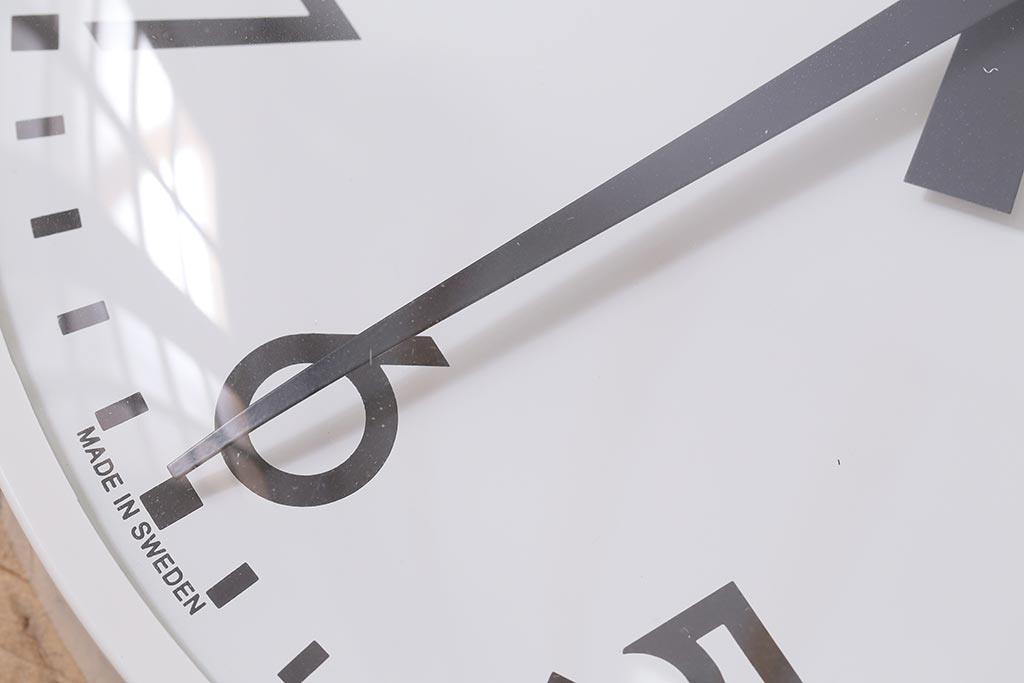 ジャンク品　スウェーデン　Westerstrand　シンプルな壁掛け時計(ディスプレイ雑貨)(R-044399)
