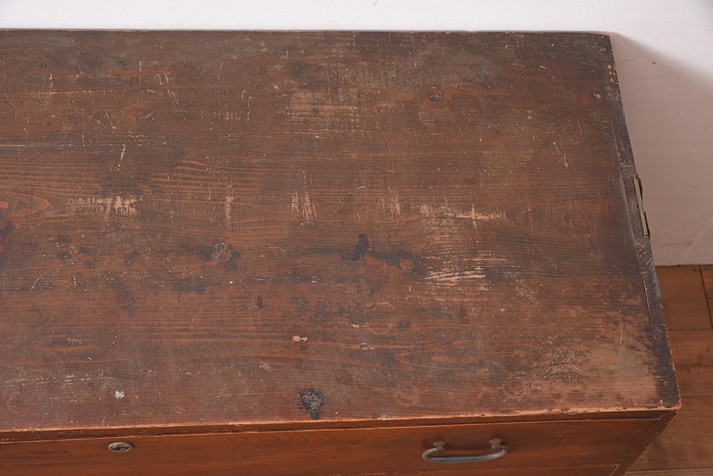 アンティーク家具　昭和初期　モダンなリメイクのローチェスト・3段(サイドボード、引き出し分割、衣装箪笥)(R-044401)