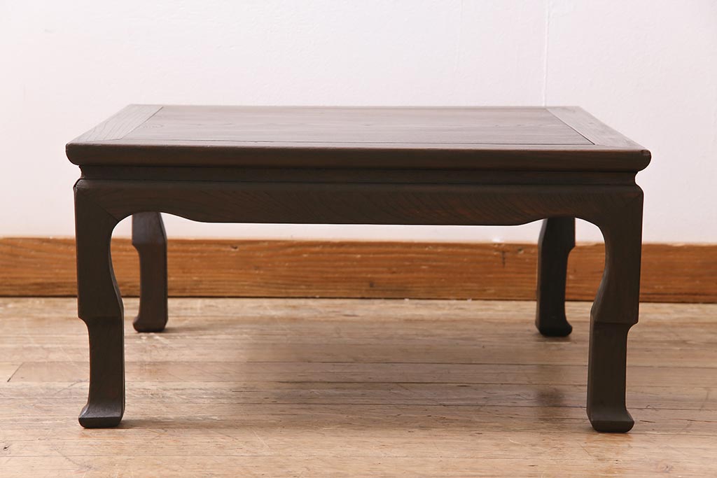 アンティーク家具　明治大正期　総ケヤキ材　曲線の意匠が上品な印象の座卓(センターテーブル、ローテーブル)(R-044518)