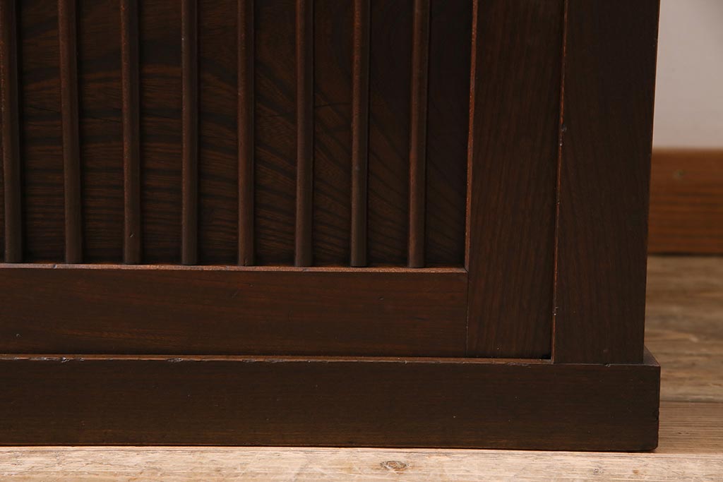 アンティーク家具　明治期　前面ケヤキ材　内部の造りが珍しい!凛とした佇まいの帳場箪笥(時代箪笥、収納棚)(R-044520)
