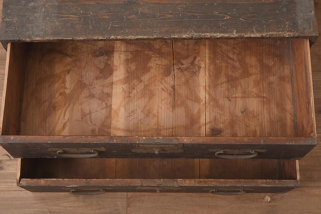 アンティーク家具　明治期　渋い和の雰囲気漂う時代箪笥サイドボード(引き出し、衣装箪笥)(R-044584)