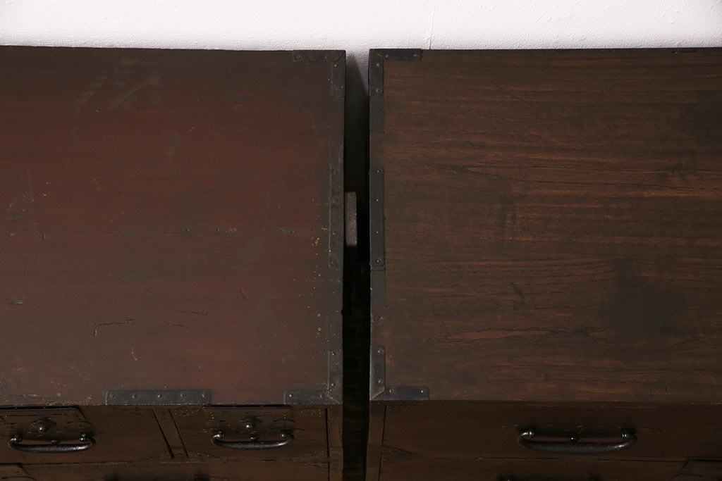 【セミオーダー家具実例】明治期の古い重ね箪笥に高品質リペアを施しました。現状に近しい色味に着色し、上質な和の雰囲気に仕上げました。(時代箪笥、衣装箪笥、収納箪笥)