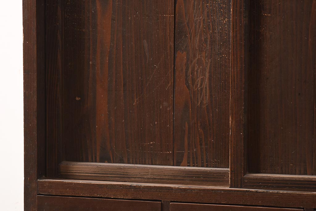 アンティーク建具　和製　明治大正期　古い質感が味わい深い木製戸棚(収納棚、キャビネット)(R-044604)