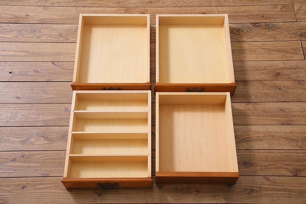 中古美品　横浜ダニエル(daniel)　A-203　優雅なチャイナキャビネット(食器棚、収納棚)(定価約84万円)(R-044621)