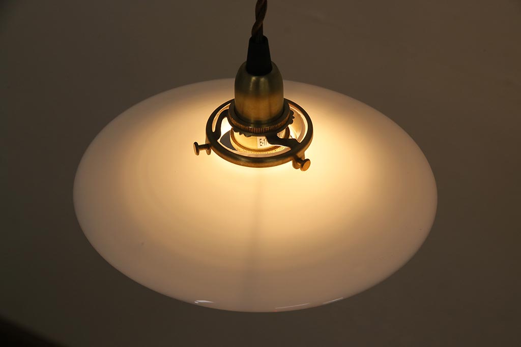 アンティーク照明　戦前　レトロな平笠シェードのペンダントライト2個セット(天井照明、吊り下げ照明、電笠)(R-044646)