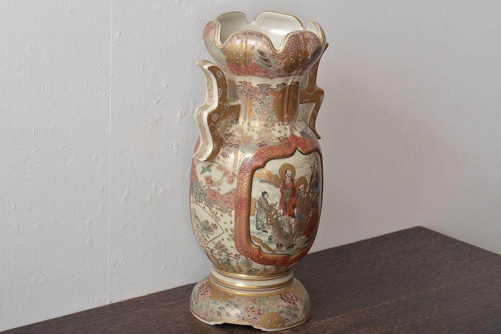 薩摩焼　色絵金襴手耳付花瓶(三つ葉葵紋壺、花器)(R-044717)