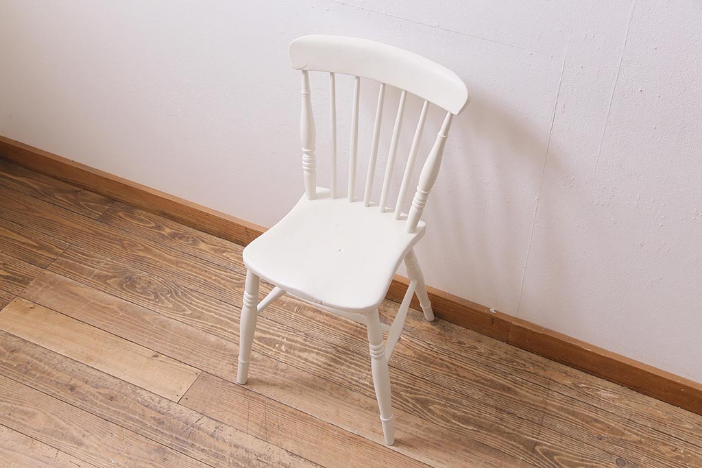 アンティーク家具　イギリスアンティーク　ペイント　ホワイトカラーが爽やかなダイニングチェア(椅子)(R-044725)