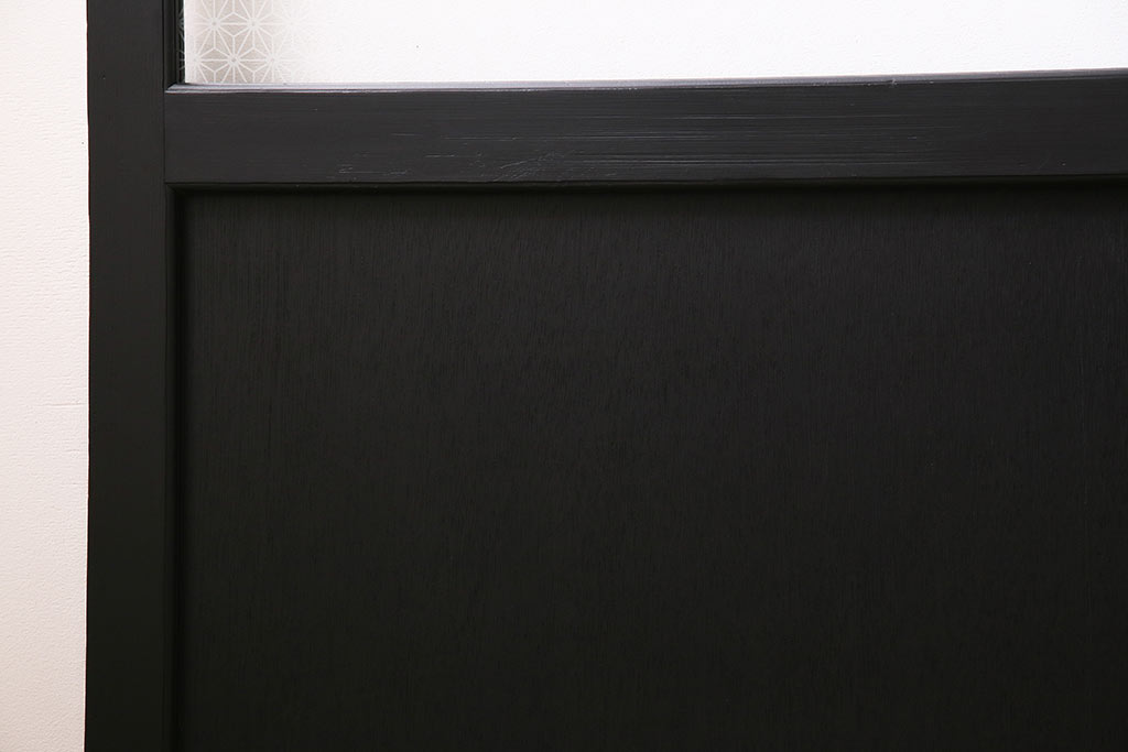 アンティーク建具　昭和中期　ペイント　当店オリジナルガラス・麻の葉模様　モダンな雰囲気が魅力のガラス戸3枚セット(引き戸、建具)(R-044731)