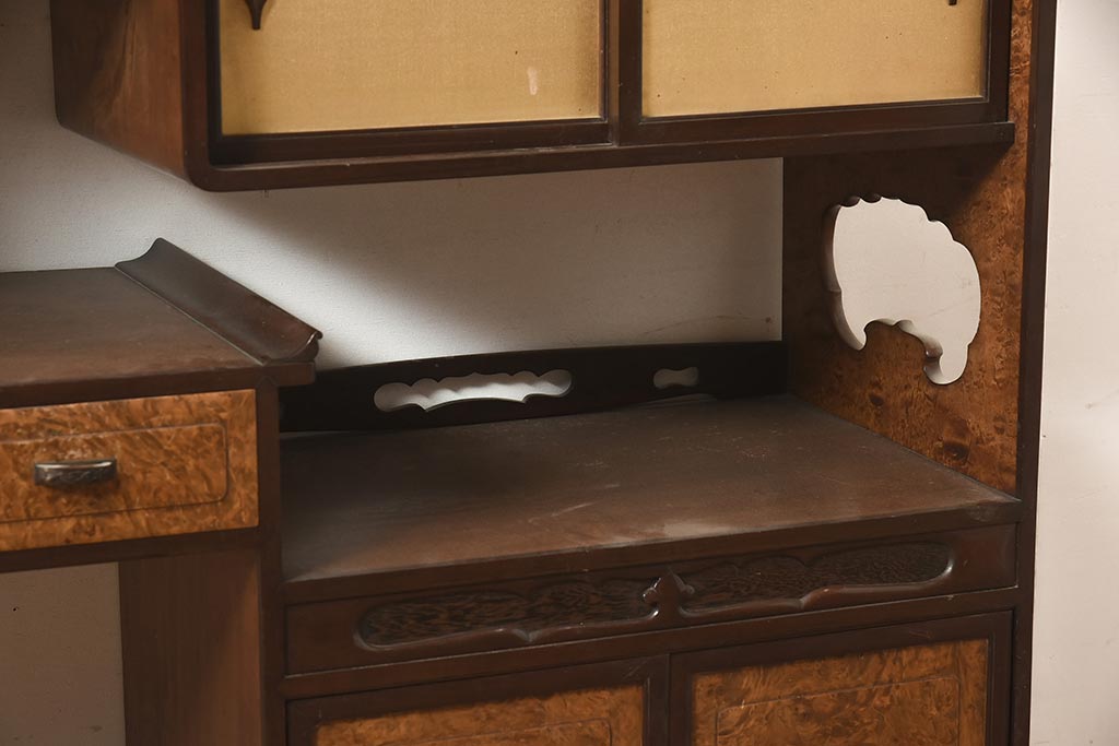 和製アンティーク　指物工芸家具　昭和初期　総楓(カエデ)材・鳥眼杢　最高級品!凝った造りの飾り棚(茶棚、陳列棚、収納棚、戸棚)(R-044771)