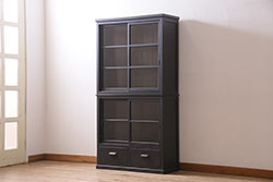和製アンティーク　ペイント　渋くて格好良い重ね戸棚(収納棚、食器棚、本箱)(R-044780)