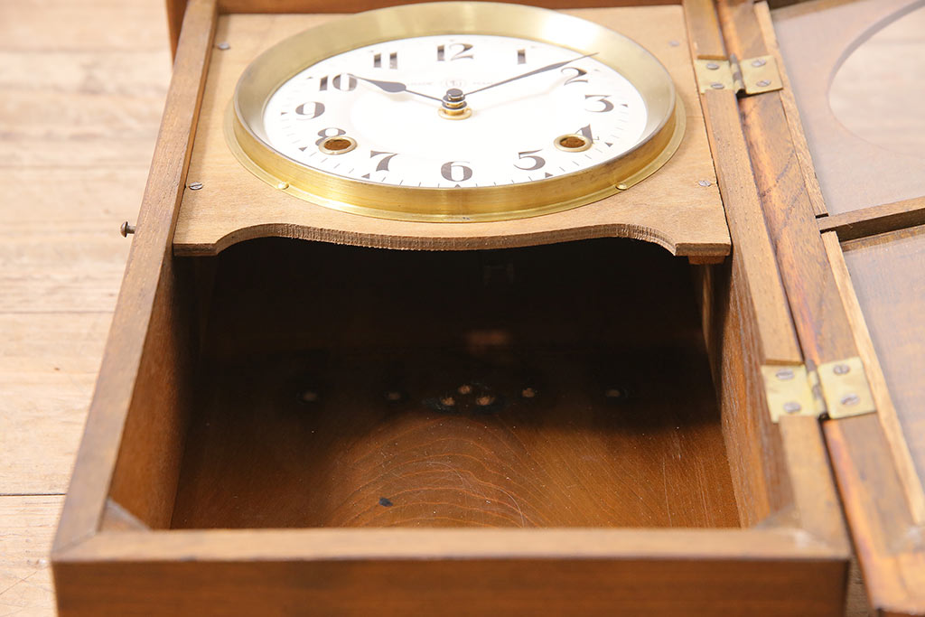 アンティーク時計　昭和初期　EIKOSHA(鶴巻時計店英工舎)　電池式　木の温もり感じる宮型掛時計(柱時計、振り子時計)(R-044817)