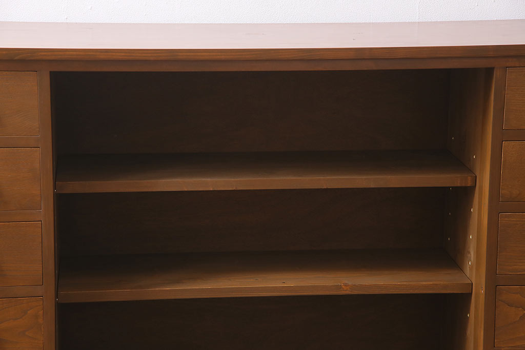 ラフジュ工房オリジナル　昭和初期　古建具リメイク　ユニークなデザインの格子戸を使ったサイドボード(リビングボード、サイドキャビネット、収納棚、戸棚)(R-044849)