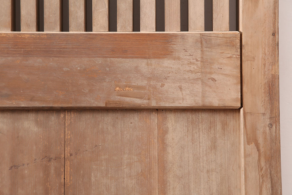 アンティーク建具　明治大正期　ヒノキ材の質感が味わい深い格子蔵戸(玄関戸、引き戸、建具)(R-044899)