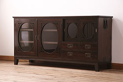 中古　DREXEL HERITAGE(ドレクセルヘリテイジ)　Grand Villa(グランドヴィラ)　高級感ある佇まいが目を引くキャビネット(キュリオケース、ガラスケース、ショーケース、飾り棚、陳列棚)(R-066075)