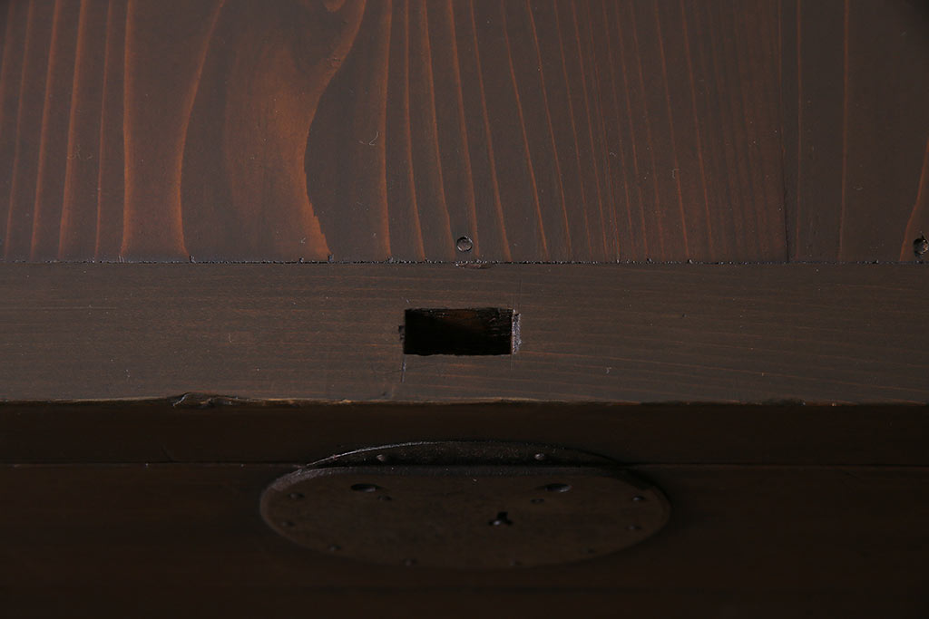 アンティーク家具　ヒノキ材　横桟引き戸が魅力的な美濃帳場箪笥・下段(収納棚、キャビネット)(R-044997)
